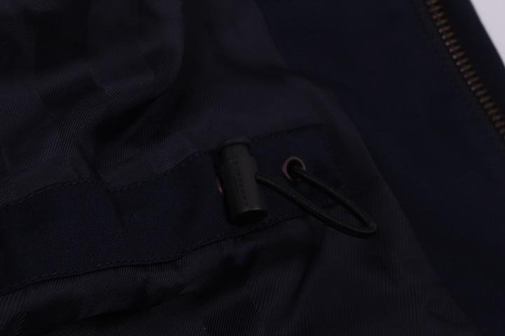 Jacke mit aufgesetzten Taschen - 0