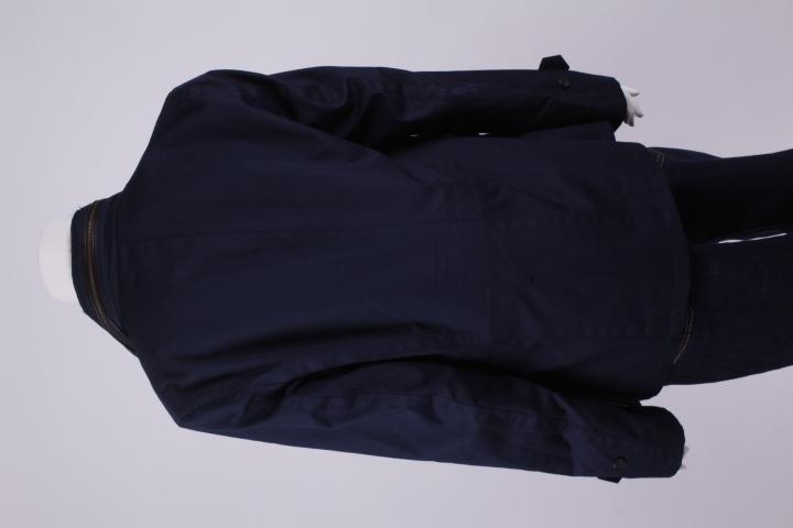 Jacke mit aufgesetzten Taschen - 15